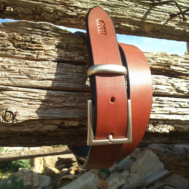 30.04 Cinturones Ibero :: Cinturones artesanales, hechos a mano
